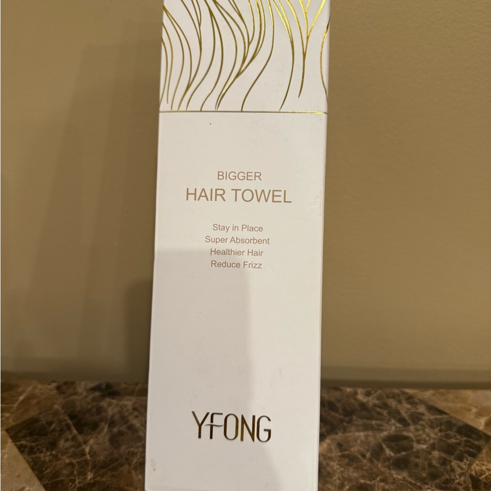 YFONG Hair Towel in White